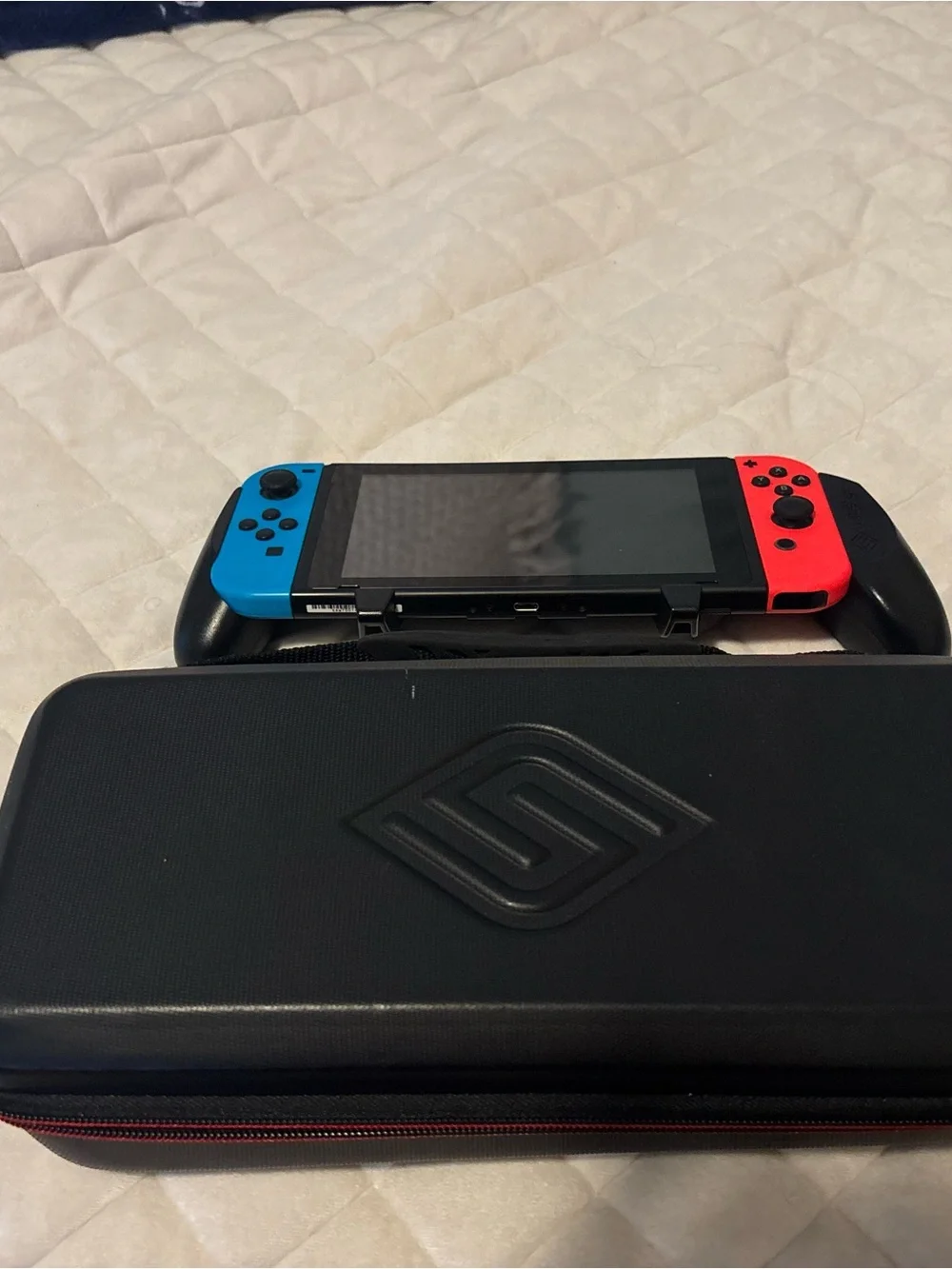 Nintendo Switch Console with case and game